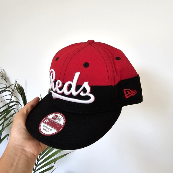 NEW Era 9Fifty Cincinnati Reds Snapback Hat Genuine MLB Merchandise - Picture 3 of 14